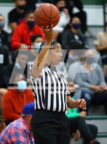 Thumbnail 2 in Lynwood vs. Orangewood Academy photogallery.