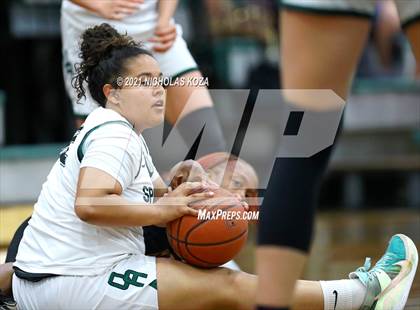 Thumbnail 3 in Lynwood vs. Orangewood Academy photogallery.