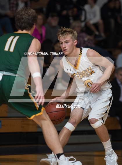 Thumbnail 1 in Enterprise vs. Placer photogallery.