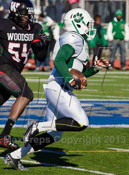 Thumbnail 1 in Wilson vs Woodson (DCIAA Turkey Bowl) photogallery.