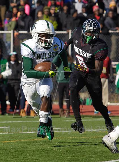 Thumbnail 3 in Wilson vs Woodson (DCIAA Turkey Bowl) photogallery.
