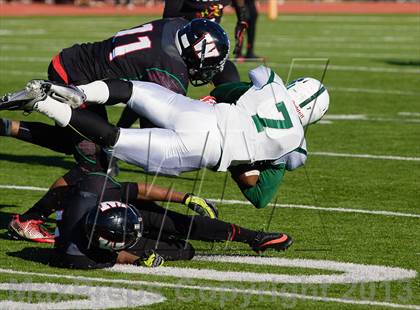 Thumbnail 3 in Wilson vs Woodson (DCIAA Turkey Bowl) photogallery.