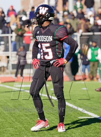 Thumbnail 2 in Wilson vs Woodson (DCIAA Turkey Bowl) photogallery.