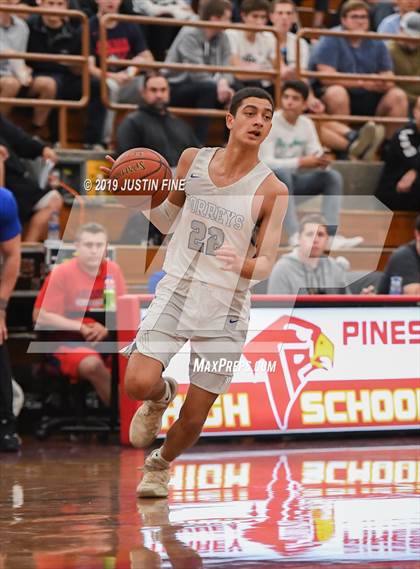 Thumbnail 2 in La Jolla Country Day vs. Shadow Mountain (Torrey Pines Holiday Classic) photogallery.