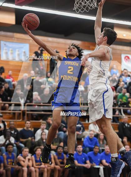 Thumbnail 2 in La Jolla Country Day vs. Shadow Mountain (Torrey Pines Holiday Classic) photogallery.