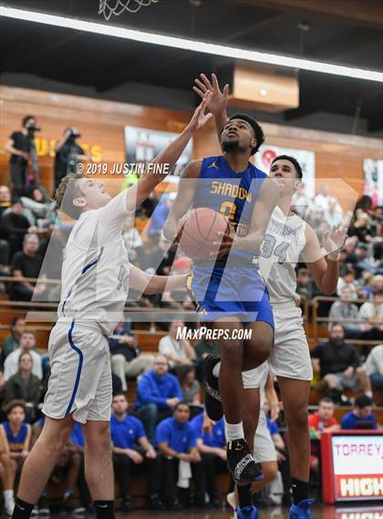 Thumbnail 2 in La Jolla Country Day vs. Shadow Mountain (Torrey Pines Holiday Classic) photogallery.