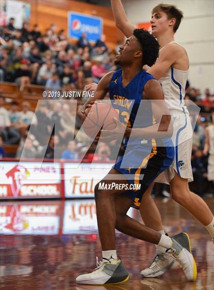 Thumbnail 3 in La Jolla Country Day vs. Shadow Mountain (Torrey Pines Holiday Classic) photogallery.