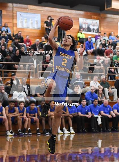 Thumbnail 2 in La Jolla Country Day vs. Shadow Mountain (Torrey Pines Holiday Classic) photogallery.