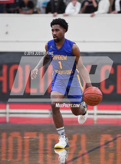 Thumbnail 1 in La Jolla Country Day vs. Shadow Mountain (Torrey Pines Holiday Classic) photogallery.