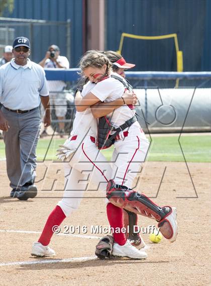 Thumbnail 3 in Hanford vs. Independence (CIF Central Section Division III Final) photogallery.