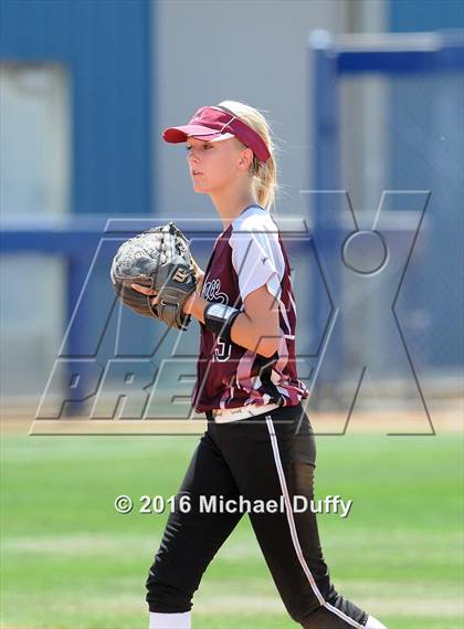 Thumbnail 2 in Hanford vs. Independence (CIF Central Section Division III Final) photogallery.