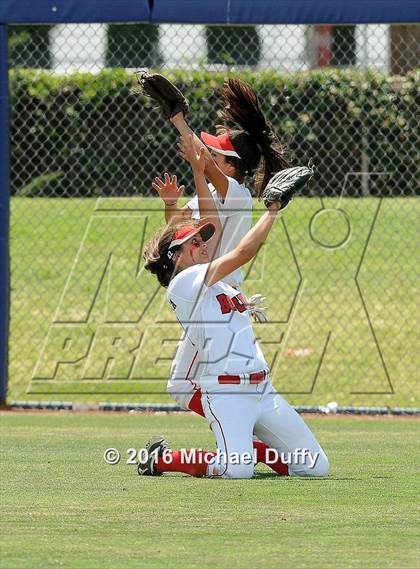 Thumbnail 1 in Hanford vs. Independence (CIF Central Section Division III Final) photogallery.