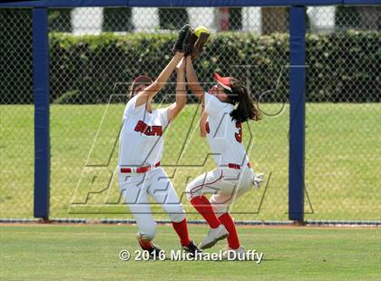 Thumbnail 3 in Hanford vs. Independence (CIF Central Section Division III Final) photogallery.