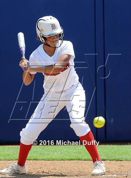 Thumbnail 1 in Hanford vs. Independence (CIF Central Section Division III Final) photogallery.