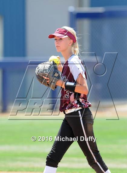 Thumbnail 1 in Hanford vs. Independence (CIF Central Section Division III Final) photogallery.