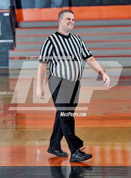 Thumbnail 2 in Christian Brothers vs Roseville (Roseville Elite Showcase) photogallery.