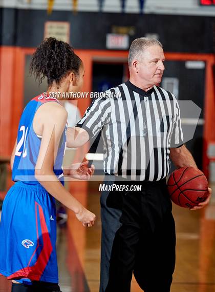 Thumbnail 1 in Christian Brothers vs Roseville (Roseville Elite Showcase) photogallery.