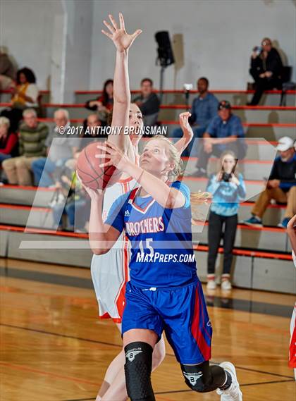 Thumbnail 1 in Christian Brothers vs Roseville (Roseville Elite Showcase) photogallery.