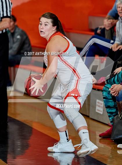 Thumbnail 3 in Christian Brothers vs Roseville (Roseville Elite Showcase) photogallery.