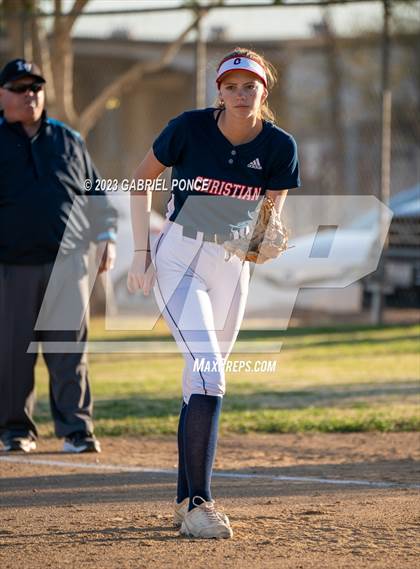 Thumbnail 1 in Christian @ Holtville photogallery.