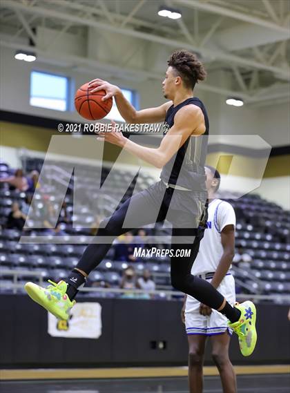 Thumbnail 3 in Kaufman vs Adamson (Kaufman Tournament) photogallery.