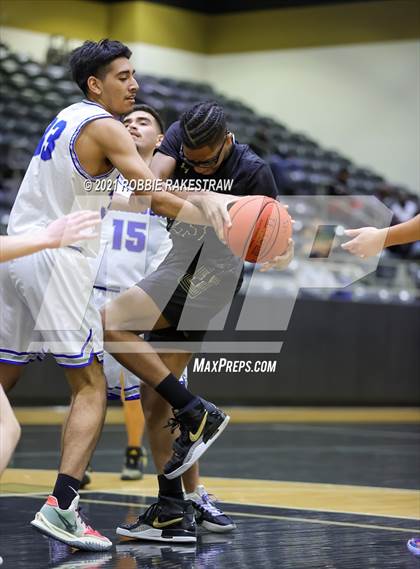 Thumbnail 1 in Kaufman vs Adamson (Kaufman Tournament) photogallery.