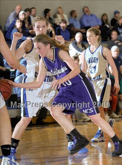 Thumbnail 2 in Northwest Christian @ Valley Christian photogallery.