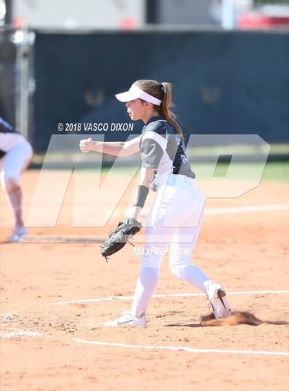 Thumbnail 3 in Estrella Foothills vs Buckeye (Agua Fria Classic) photogallery.