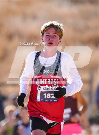 Thumbnail 1 in CHSAA 4A Cross Country Final photogallery.