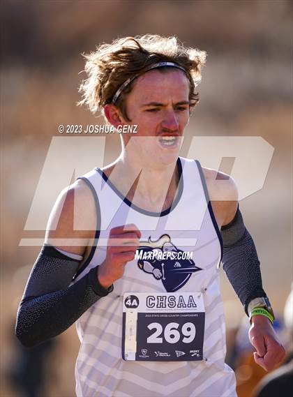 Thumbnail 2 in CHSAA 4A Cross Country Final photogallery.