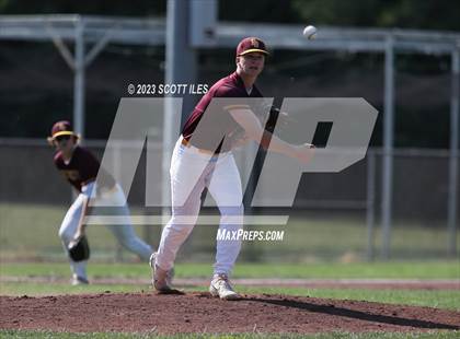 Thumbnail 2 in Russia vs. Berne Union (OHSAA D4 Regional Semifinal) photogallery.