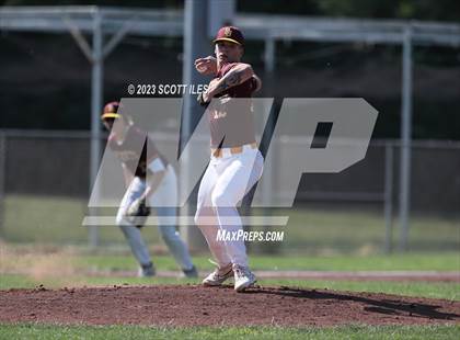 Thumbnail 2 in Russia vs. Berne Union (OHSAA D4 Regional Semifinal) photogallery.