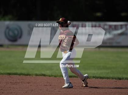 Thumbnail 2 in Russia vs. Berne Union (OHSAA D4 Regional Semifinal) photogallery.