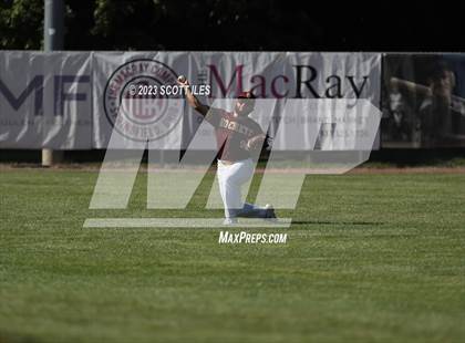 Thumbnail 3 in Russia vs. Berne Union (OHSAA D4 Regional Semifinal) photogallery.
