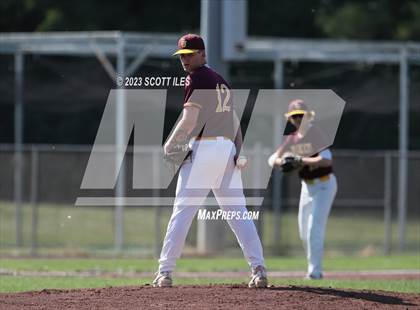 Thumbnail 1 in Russia vs. Berne Union (OHSAA D4 Regional Semifinal) photogallery.