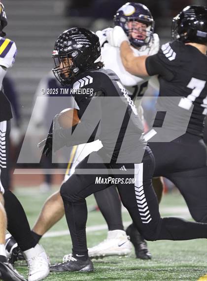 Thumbnail 3 in Central Catholic @ Harrisburg (PIAA 6A Semifinal) photogallery.