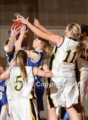 Thumbnail 1 in Capistrano Valley vs. El Toro (Ocean View Christmas Classic) photogallery.
