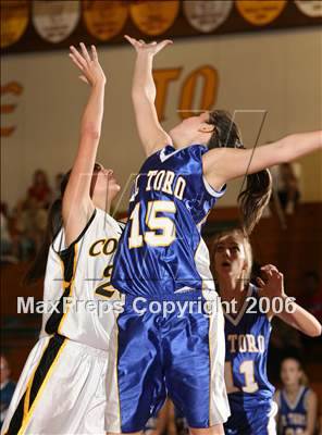 Thumbnail 2 in Capistrano Valley vs. El Toro (Ocean View Christmas Classic) photogallery.