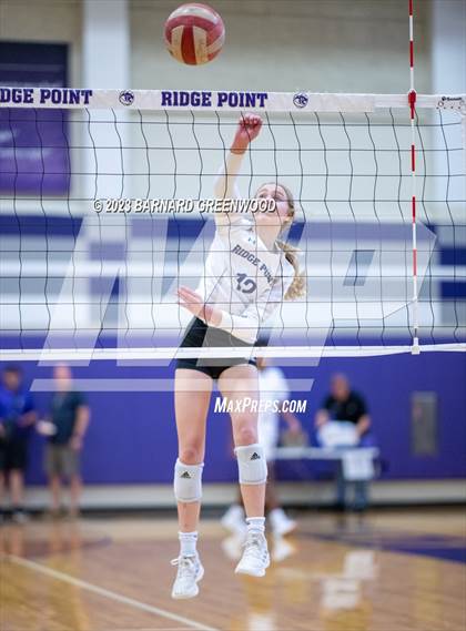 Thumbnail 2 in Fulshear @ Ridge Point photogallery.