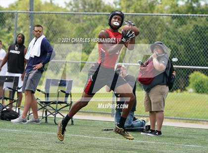 Thumbnail 3 in Lone Star vs. Lake Travis (Texas State 7-on-7 Tournament) photogallery.