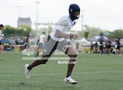 Thumbnail 2 in Lone Star vs. Lake Travis (Texas State 7-on-7 Tournament) photogallery.