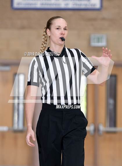 Thumbnail 3 in Vista del Lago vs. Grant (Lincoln Invitational) photogallery.