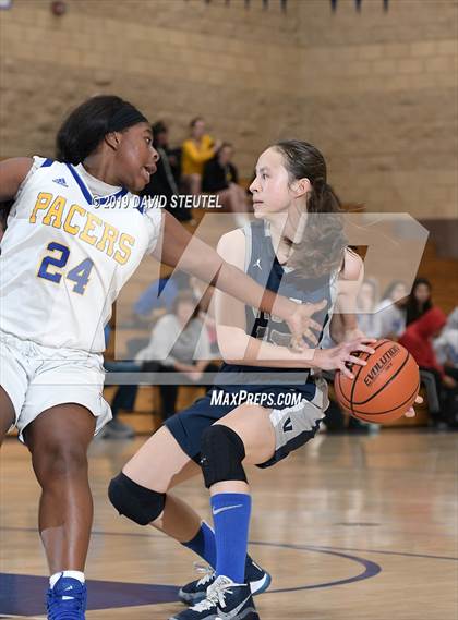 Thumbnail 1 in Vista del Lago vs. Grant (Lincoln Invitational) photogallery.