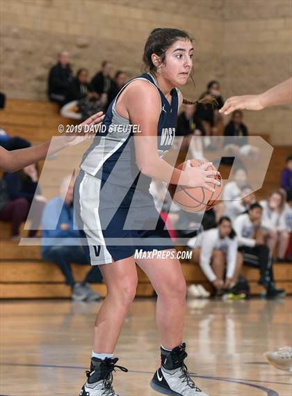 Thumbnail 1 in Vista del Lago vs. Grant (Lincoln Invitational) photogallery.