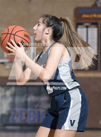 Thumbnail 2 in Vista del Lago vs. Grant (Lincoln Invitational) photogallery.