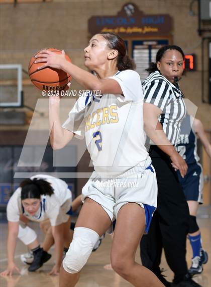 Thumbnail 1 in Vista del Lago vs. Grant (Lincoln Invitational) photogallery.