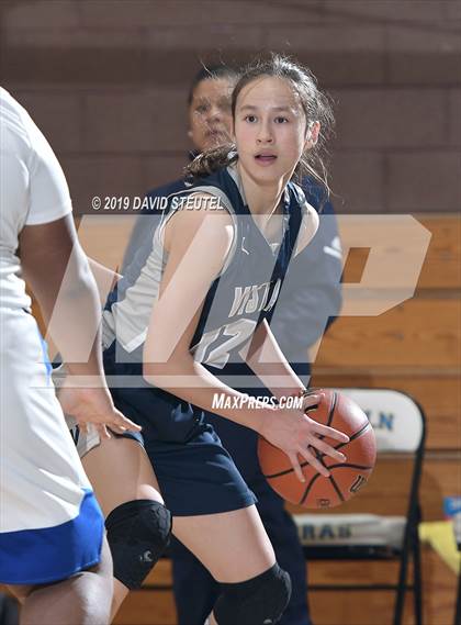 Thumbnail 2 in Vista del Lago vs. Grant (Lincoln Invitational) photogallery.