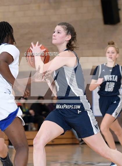 Thumbnail 1 in Vista del Lago vs. Grant (Lincoln Invitational) photogallery.