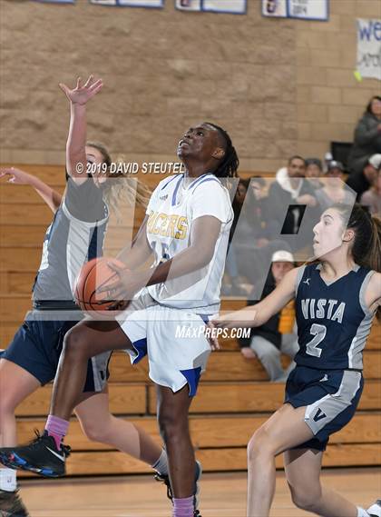Thumbnail 3 in Vista del Lago vs. Grant (Lincoln Invitational) photogallery.