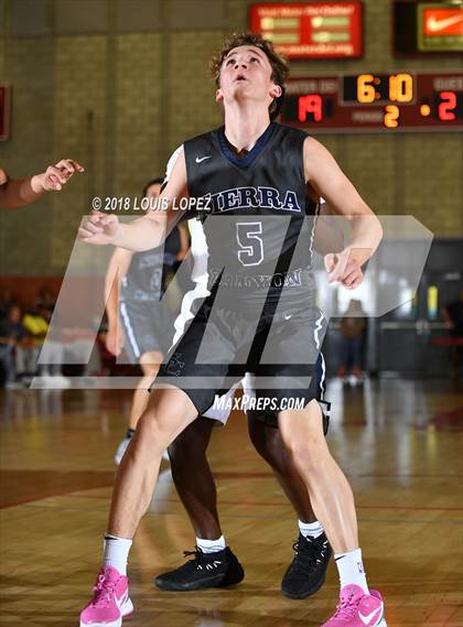 Thumbnail 3 in Long Beach Poly vs. Sierra Canyon (Nike Extravaganza) photogallery.